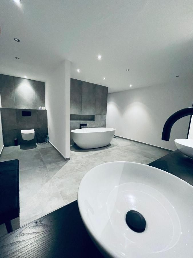 Studio Aan De Maas Apartment Zwijndrecht Ngoại thất bức ảnh